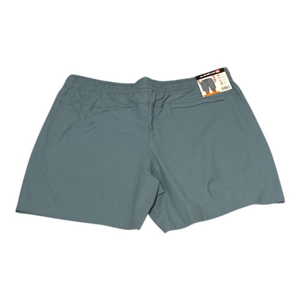 Quiksilver Men's Hybrid  Blue Shorts Moisture Wicking  XXL 7’inseam NWT - Picture 2 of 5